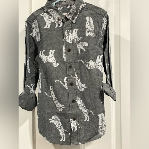 Cat and Jack size 6/7 new no tags - Picture 1 of 2